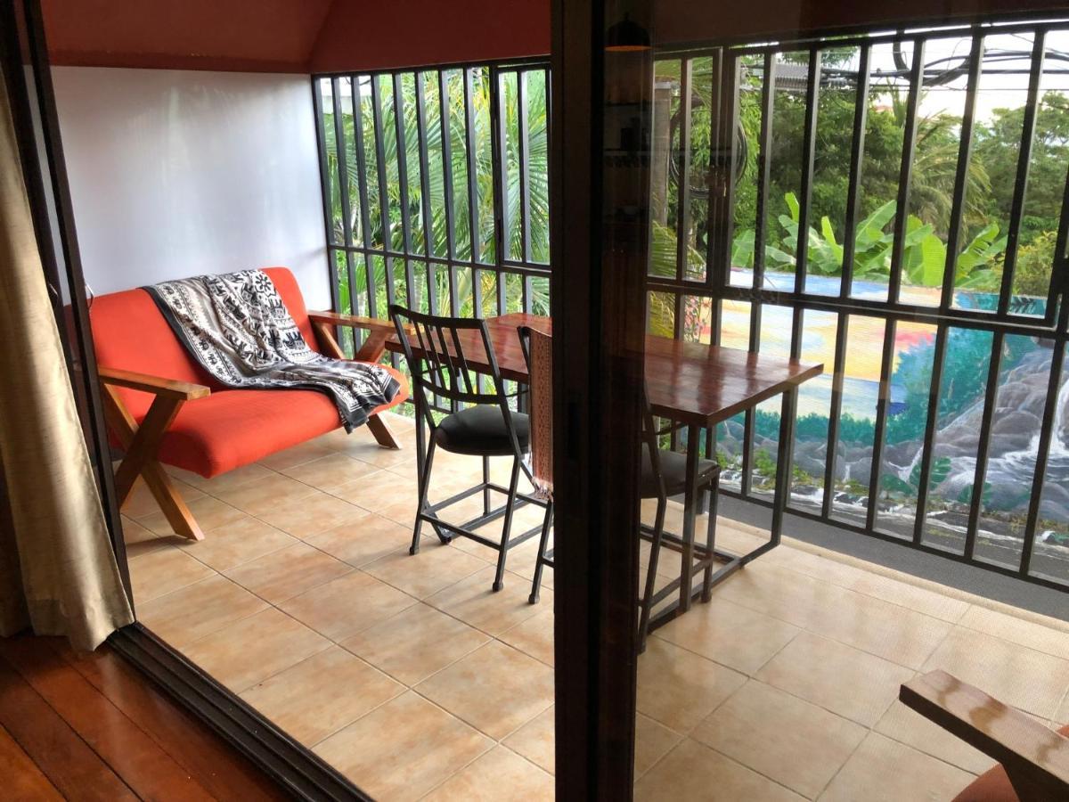 Cockatoo Studio Apartments Manuel Antonio Exterior foto